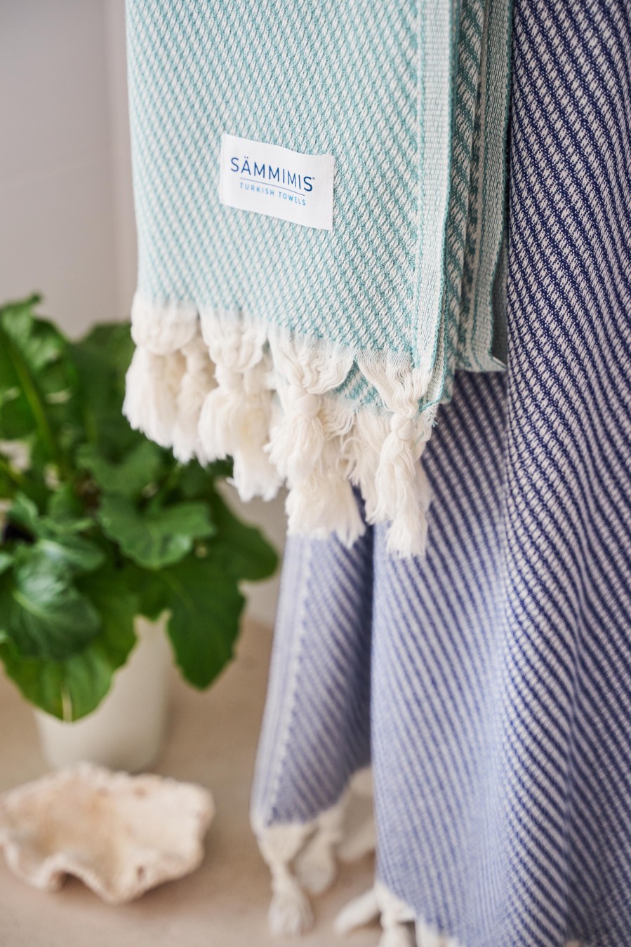 Turkish Towels Sammimis | Skyros | Luxury | 375G: Navy/Natural