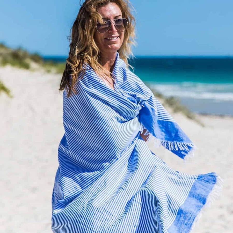 Turkish Towels Sammimis | Naxos | Light | 225G: Royal Blue/White